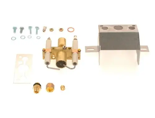 Montiertes BOSCH Zündbrenner-Set mit verschiedenen Verbindungselementen, einschließlich Schrauben, Dichtungen und einer Metalldeckelhalterung.